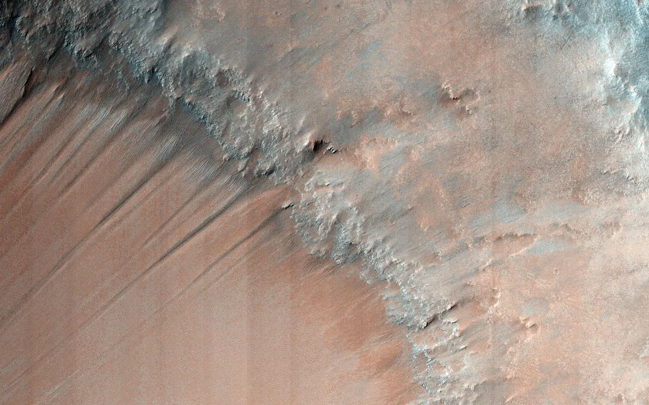 Gullies and Bedrock in Nirgal Vallis