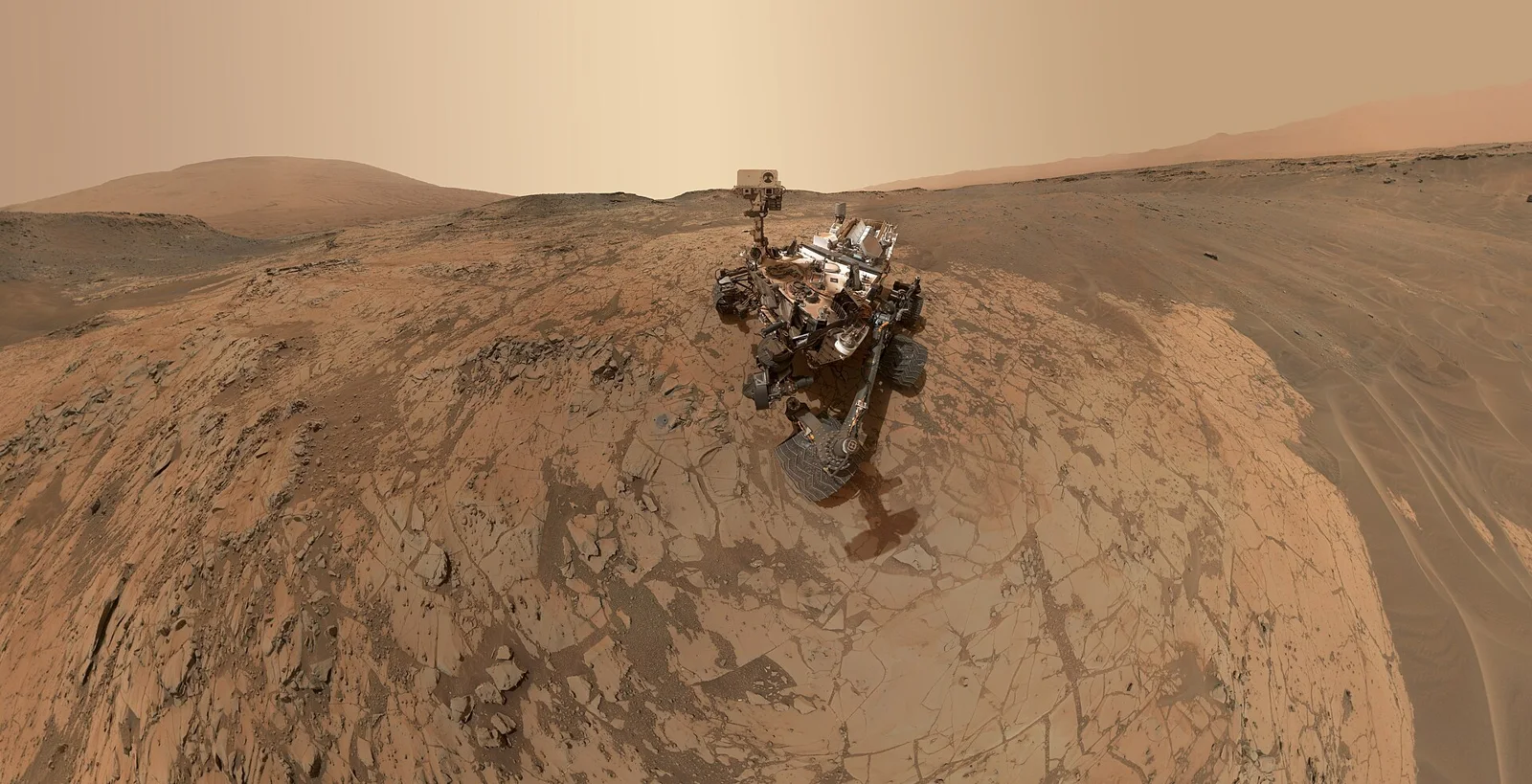 PIA19142: Curiosity Self-Portrait at 'Mojave' Site on Mount Sharp Original Caption Released with Image: This self-portrait of NASA's Curiosi