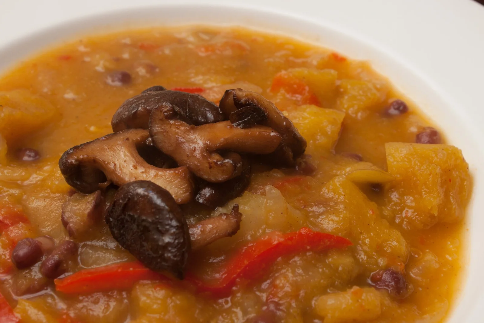 500px provided description: Acorn Squash Soup [#Food ,#veganomnom]