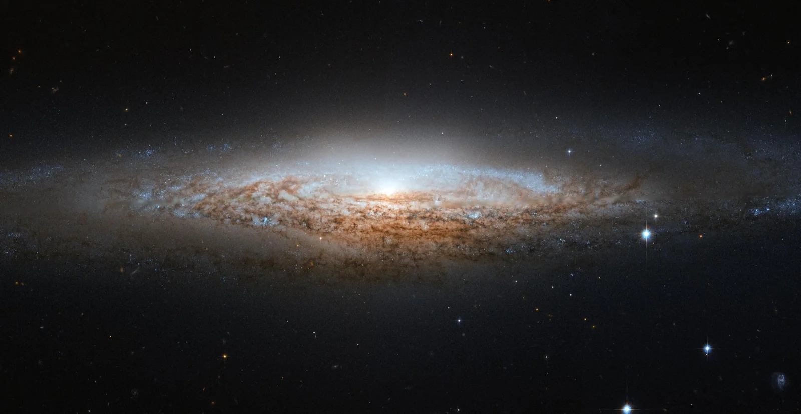 Hubble Spies a UFO