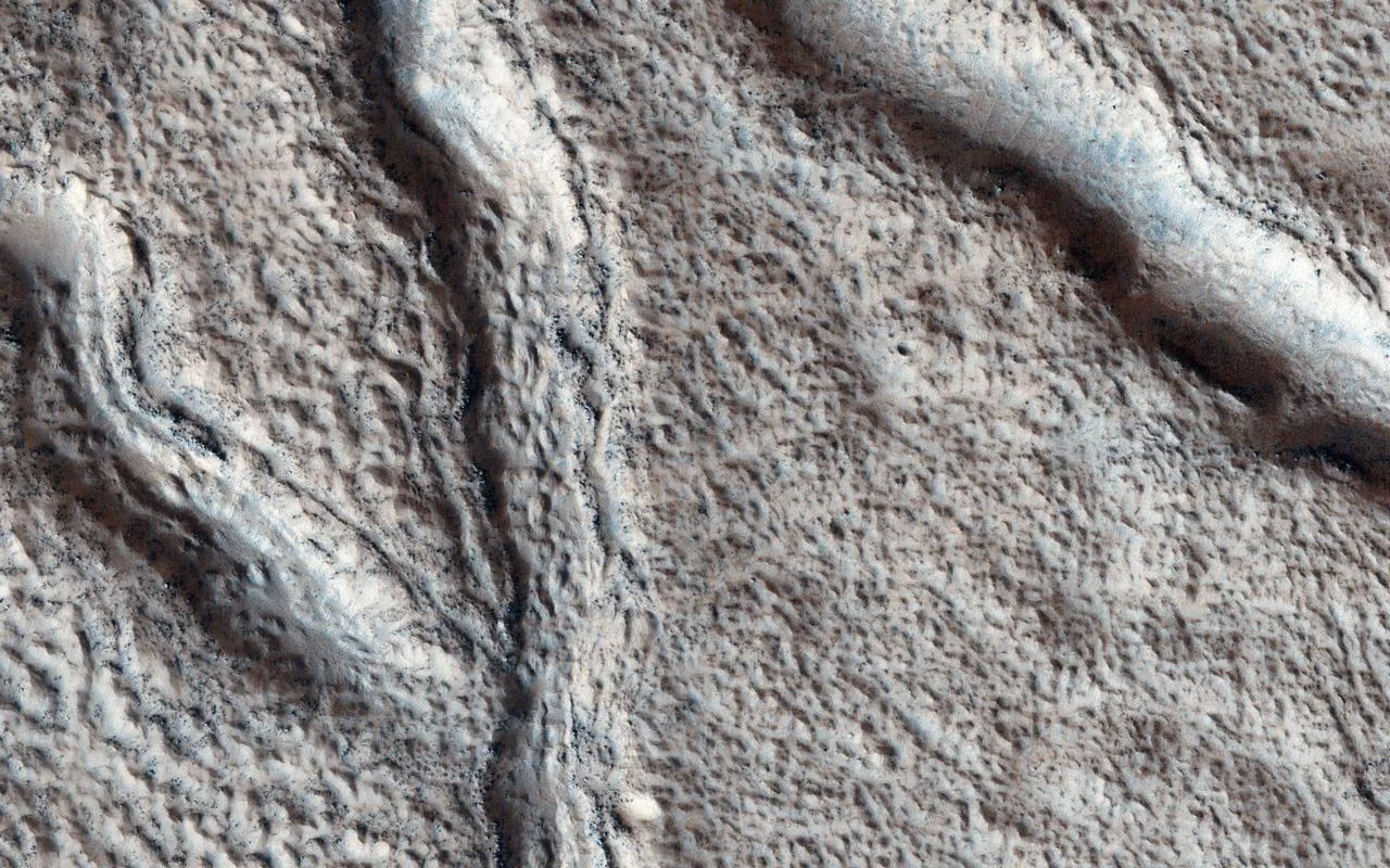 Cracks in a Debris Apron
