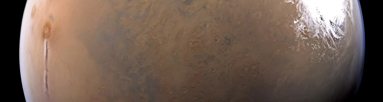 Mars Express HRSC image of the Martian surface, taken from a vantage point high over the Terra Sirenum region of Mars' southern highlands. T