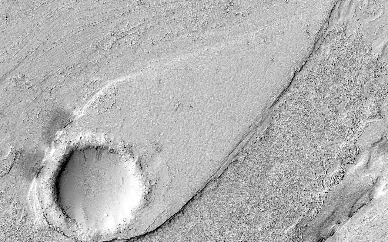 A Streamlined Form in Lethe Vallis